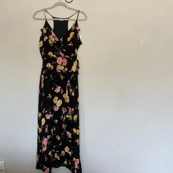 chinese dress ladies For Love & Lemons Kaia Maxi Dress in Red – Cattivo main image 1